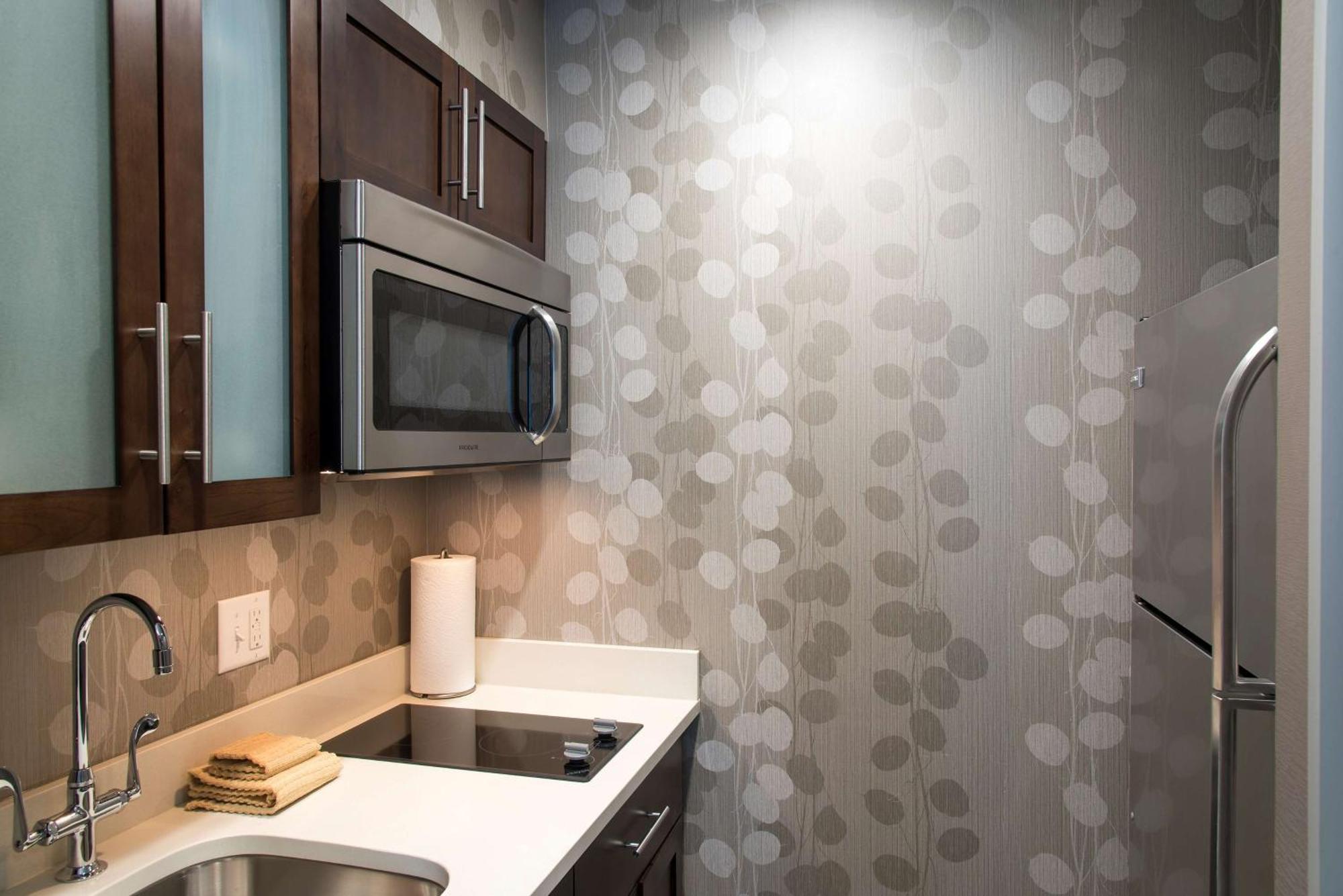 Hotel Homewood By Hilton Cleveland/sheffield