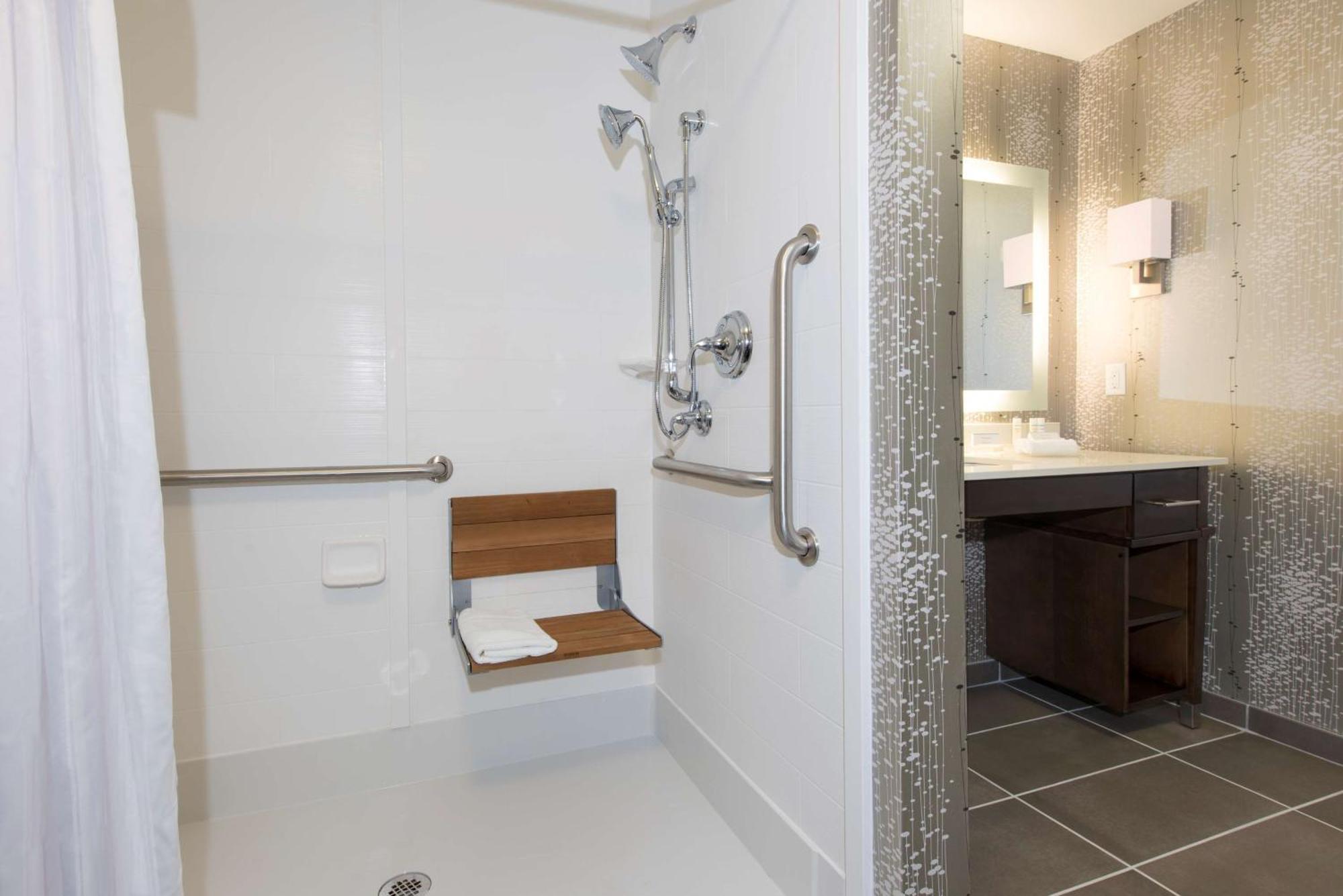 Homewood By Hilton Cleveland/sheffield Avon